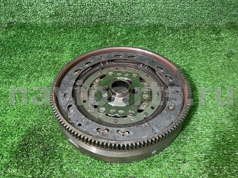 Новое Volkswagen Caravelle T6, 2024 г., OEM 04L105266AE, арт. 115672305, фото 8