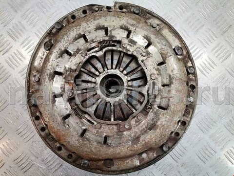 Новое Kia Sorento, 2006 г., OEM 232004A040, арт. 1468324