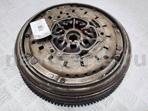 Новое Renault Laguna, 2006 г., OEM 7701476546, арт. 1475667