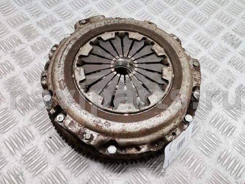Новое Renault Scenic, 2001 г., OEM 8200008007, арт. 1923430