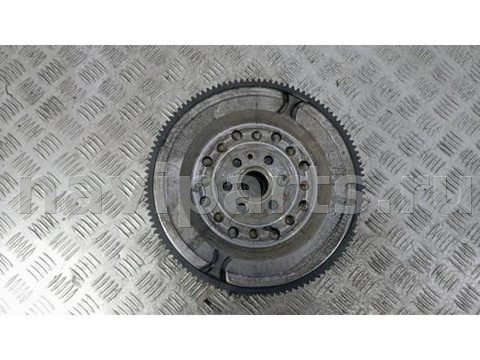 Новое Opel Zafira, 2014 г., OEM 616220, арт. 2BG12A401, фото 3