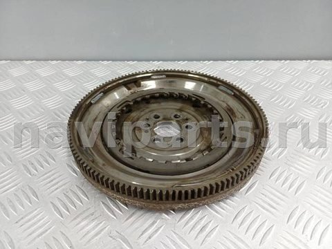 Новое Volkswagen Passat B7, 2011 г., OEM 03F105266C, арт. 34586
