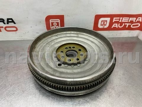 Новое Mercedes CLA C117, 2015 г., OEM A2700301005, арт. 62029