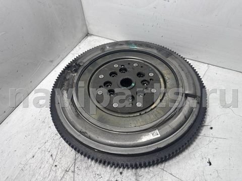Новое Mercedes S W221, 2017 г., OEM A2760301203, арт. 7336