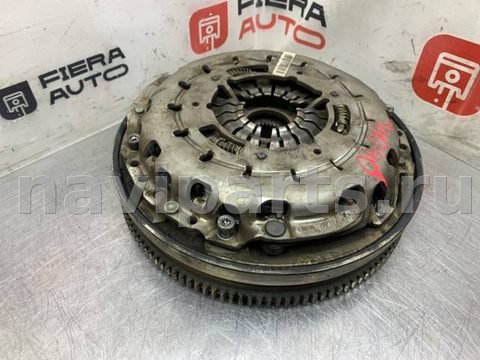 Новое BMW 3 F30/F31/GT F34, 2012 г., OEM 21207616014, арт. 74593