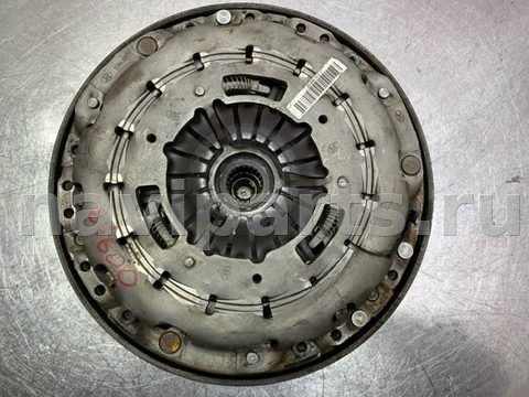 Новое BMW 3 E90/E91/E92/E93, 2009 г., OEM 21207577479, арт. 83603, фото 2