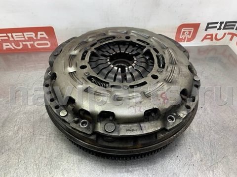 Новое Mercedes C W204, 2012 г., OEM A6510304805, арт. 86186
