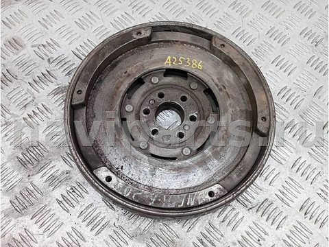 Новое Opel Omega, 1998 г., арт. A25386
