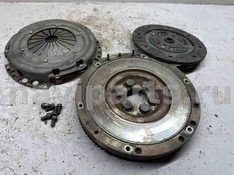 Новое Volkswagen Golf, 1995 г., OEM 0701051SX, арт. B113919561_10