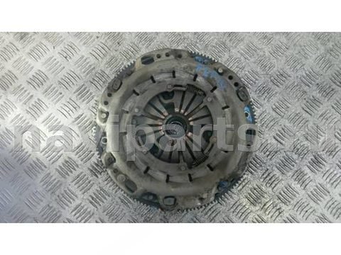 Новое Mercedes A W176, 2013 г., арт. FEP10A401