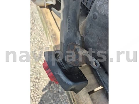 Маслозаливная горловина Volvo FH, 2005 г., OEM 20498258, арт. 100545