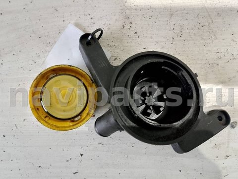 Маслозаливная горловина Renault Trafic, 2011 г., арт. 106721997, фото 3