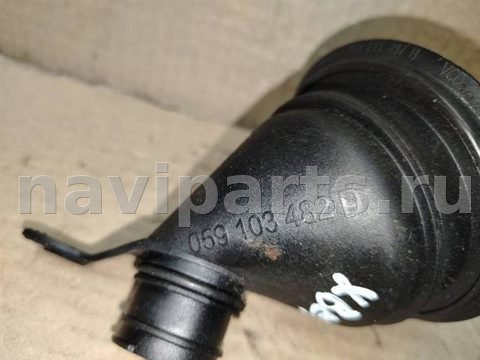 Маслозаливная горловина Audi A4, 2010 г., OEM 059103482D, арт. 2197.XBE1, фото 3