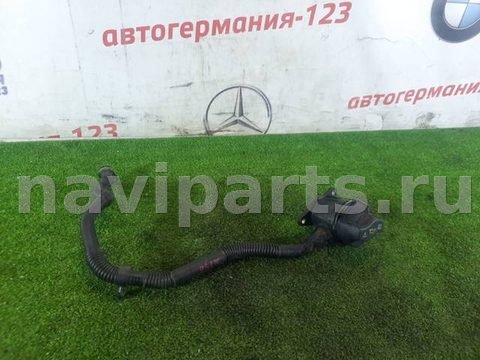 Маслозаливная горловина Mercedes GLA X156, 2014 г., OEM A2700180900, арт. 35823