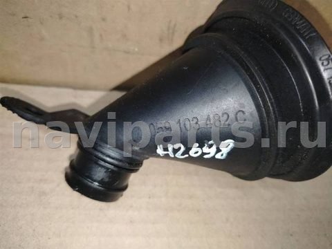 Маслозаливная горловина Audi A6, 2010 г., OEM 059103482C, арт. 4713.H2698, фото 2