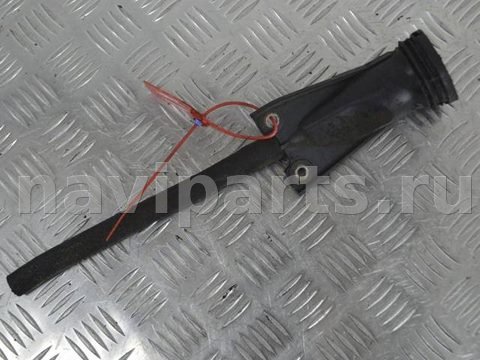 Маслозаливная горловина Renault Megane, 2009 г., OEM 8200722606, арт. 48686265