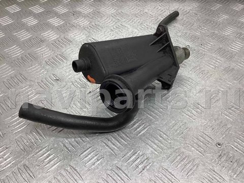 Маслозаливная горловина Renault Megane, 1995 г., OEM 8200082486, арт. A859008