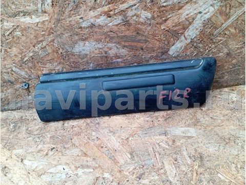 Новое Mercedes E W210, 1998 г., арт. 87531024