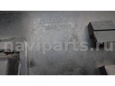 Новое Dacia Sandero Stepway, 2015 г., OEM 788A31751R, арт. Mkzl1g0, фото 2