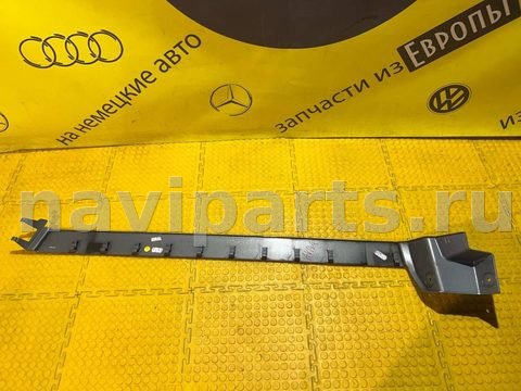 Молдинг крыла заднего правого Volkswagen Sharan, 2011 г., OEM 7N0843796, арт. 92208