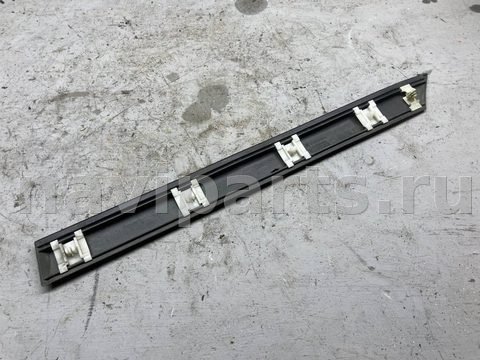 Молдинг крыла заднего правого Volkswagen Golf, 1994 г., OEM 1H3853536, арт. B113705047_2