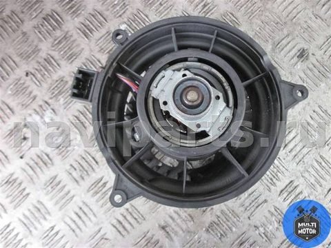 Моторчик печки Mahindra XUV500, 2015 г., арт. 00072163