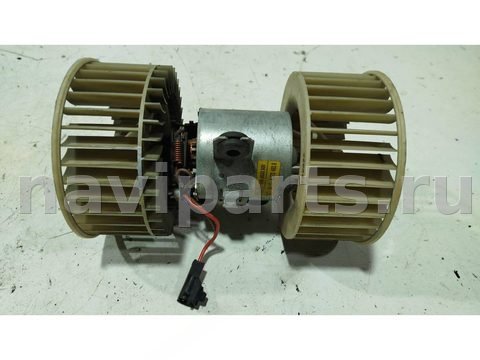 Моторчик печки BMW 5 E39, 1999 г., OEM 641183724939, арт. 15399