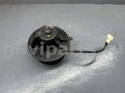 Моторчик печки Volkswagen Transporter T4, 1998 г., OEM 701819021B, арт. B105590516