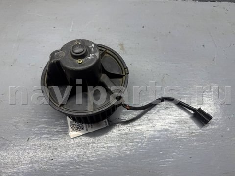 Моторчик печки Volkswagen Transporter T4, 1997 г., OEM 701819021, арт. B105590520