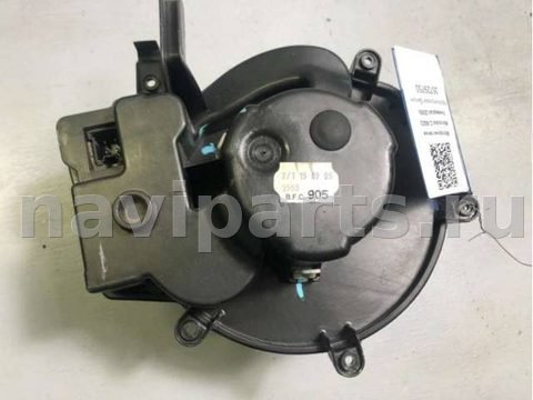 Моторчик печки Mercedes C W203, 2005 г., OEM A2098300162, арт. B35729750, фото 2