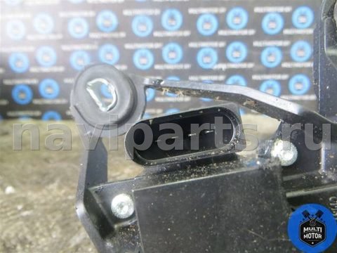 Моторчик заднего стеклоочистителя Volkswagen Caddy, 2008 г., OEM 1T0955711, арт. 00086462, фото 3