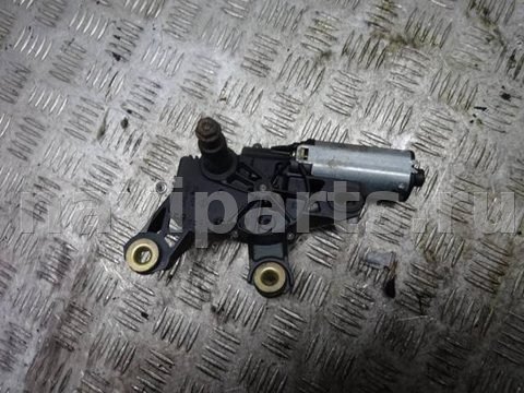 Моторчик заднего стеклоочистителя Audi A6, 2000 г., OEM 8l09557ha, арт. 0182624