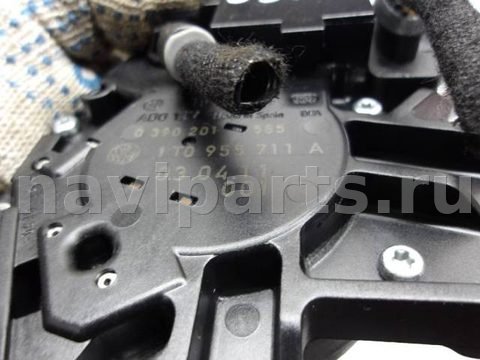 Новое Volkswagen Touran, 2005 г., OEM 1t0955711a, арт. 0220948, фото 3