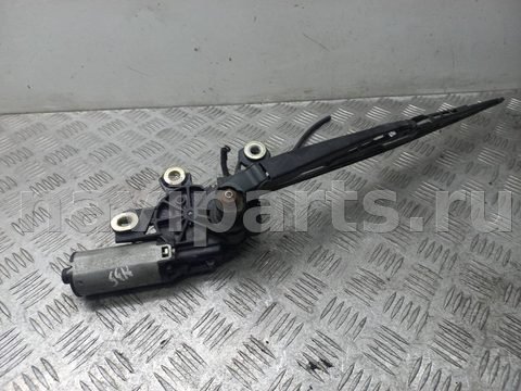 Моторчик заднего стеклоочистителя Audi A6, 2003 г., OEM 8L0955711B, арт. 1117162