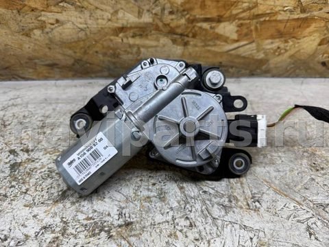 Новое Mercedes GLA X156, 2016 г., OEM A1569068200, арт. 92457714