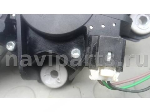 Новое Renault Laguna, 2011 г., OEM 287100006R, арт. DAG48GJ01, фото 3