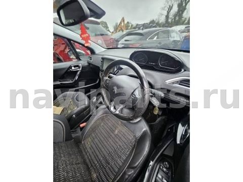 Новое Peugeot 208, 2012 г., арт. GEP23GJ01, фото 2