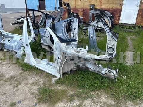 Стойка кузовная центральная правая Audi Q3, арт. mp26791Za