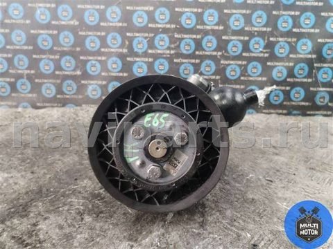 Насос гидроусилителя руля BMW 7 E65/E66, 2006 г., OEM 678126701, арт. 00105077