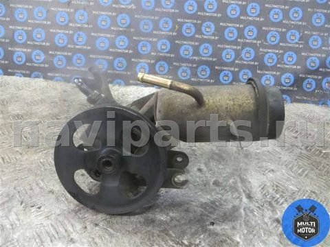 Насос гидроусилителя руля Toyota Yaris, 2003 г., арт. 00108264