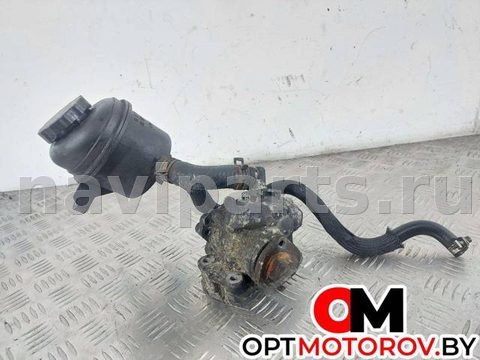 Насос гидроусилителя руля Mercedes C W203, 2004 г., OEM A0024669401, арт. 19605