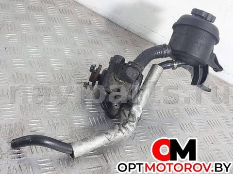 Насос гидроусилителя руля Mercedes C W203, 2006 г., OEM A0044661301, арт. 23075