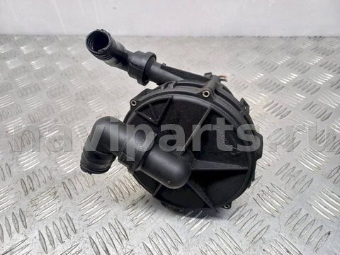 Новое Volkswagen Passat, 2000 г., OEM 078906601D, арт. 1091966