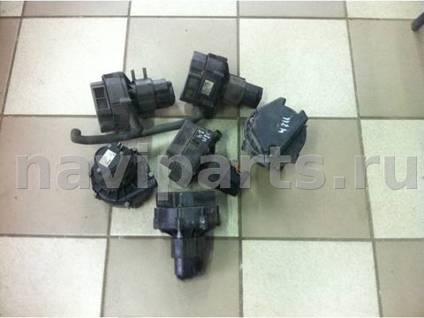 Насос продувки катализатора Mercedes S W220, 2002 г., арт. A0001403785