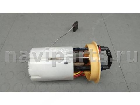 Новое Ford Focus, 2019 г., OEM 2212492, арт. 2BM16M701