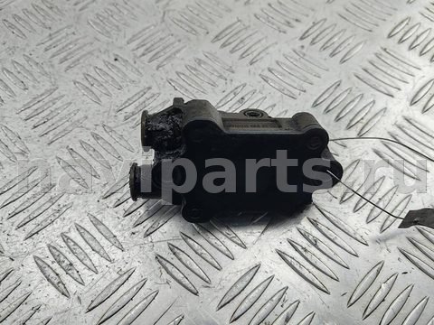 Новое Mercedes E W210, 2001 г., OEM 6110900350, арт. 55201633