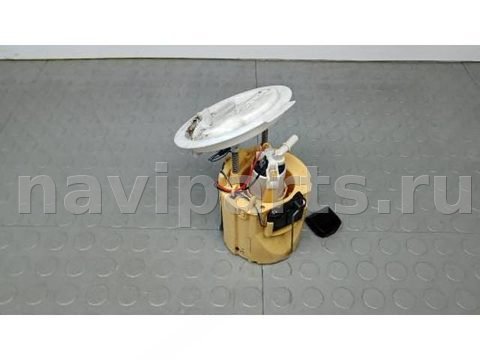 Новое Mercedes E W212, 2011 г., арт. CBM03M701