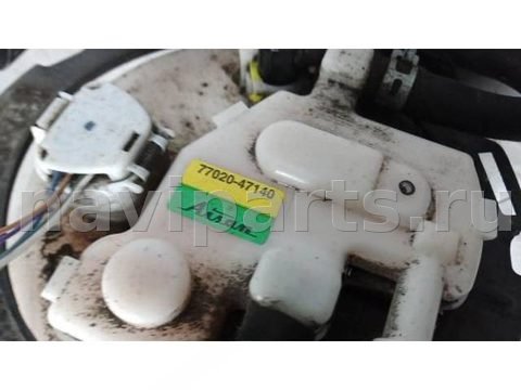 Новое Toyota Prius XW50, 2018 г., OEM 7702047140, арт. CBM08M701, фото 4