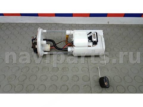 Новое Hyundai ix35, 2012 г., OEM 311102Y300, арт. HOK02M701