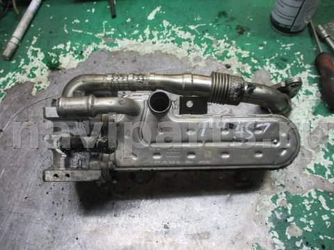 Новое Volkswagen Golf, 1999 г., OEM 038131513ad, арт. 0132398